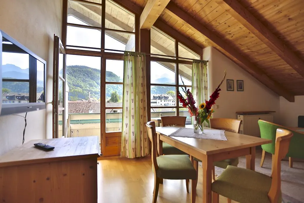 Hotel Salzburger Hof Bergen  3*, Bergen (Traunstein) Alemania